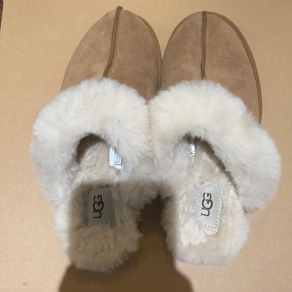 Ugg scuffette slippers